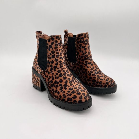 SEVEN7 Women’s Berlin Lug Sole Bootie Leopard 7 - Picture 4 of 11